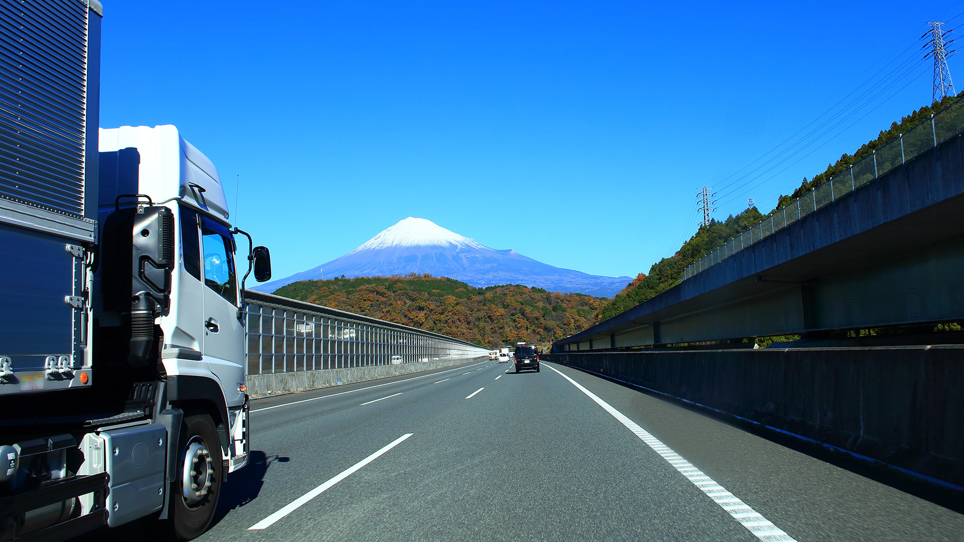 静岡県大井川地区自動車運送事業協同組合スライダー１
